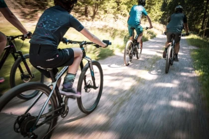 Descente sportive accompagnée en VTT - Bonjour Alsace