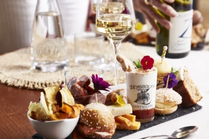 Wine time (tea time autour du vin) avec ou sans visite de cave Immersive et dégustation - Bonjour Alsace