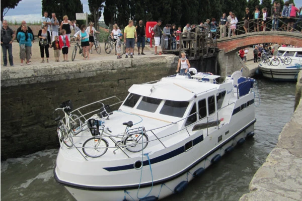 Croisière en péniche sans permis en Alsace - Bonjour Alsace