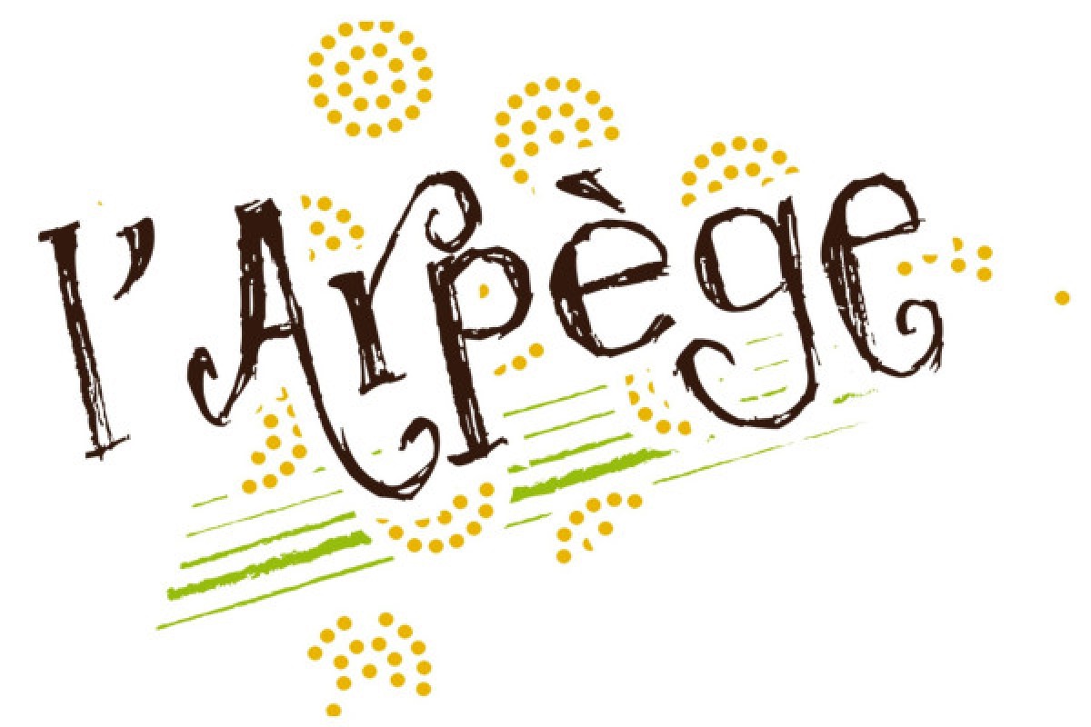 Diner gastronomique aux bougies dans notre chai avec le restaurant "l'Arpège" - Bonjour Alsace