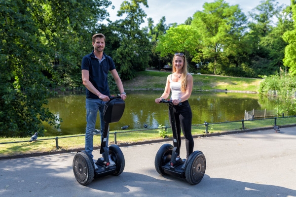 Düsseldorf: Kaiserswerth-Segway-Tour mit Fähre (max. 120 Min) - Bonjour Alsace