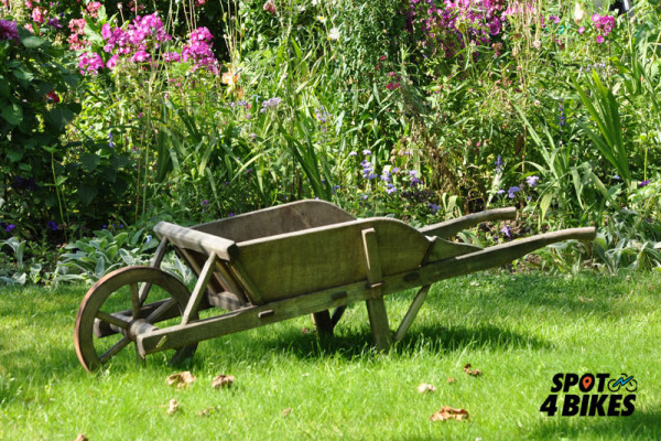 Bonjour Alsace | L’ALSACE EN E-BIKE : Le jardinier