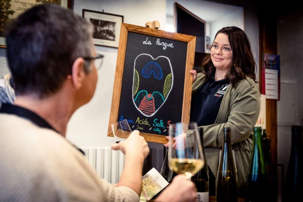 Parenthèse Vigneronne 'jouez et testez vos 5 sens' - dégustation - Bonjour Alsace
