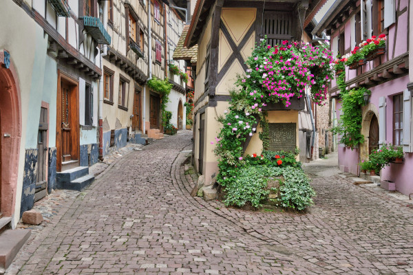 Bonjour Alsace | Terroirs d'Alsace : sur la Route des Vins - EGUISHEIM