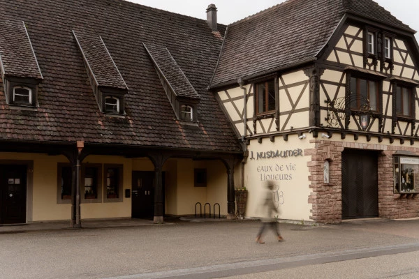 Visite guidée de la distillerie Jos Nusbaumer à Steige - Bonjour Alsace
